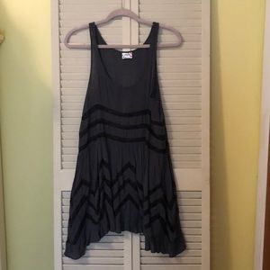 Free people flown tank